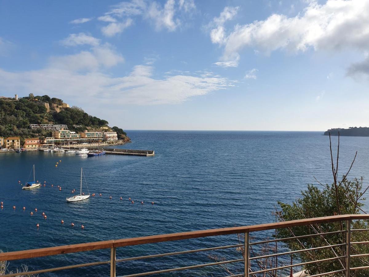 Hotel Plaza Porto Azzurro Exterior foto